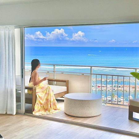 Panoramic Oceanview Resort - Full Kitchen In Each Room, 2 Swimming Pools, Onsite Restaurants, Fireworks Every Friday Honolulu Dış mekan fotoğraf